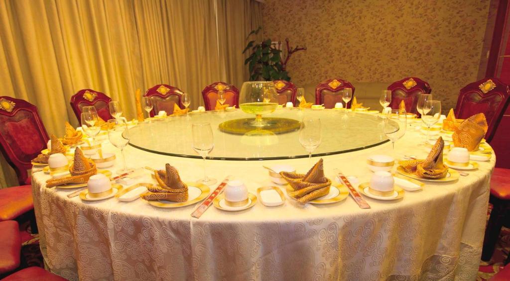 Tianhe Hotel Chengdu Zewnętrze zdjęcie
